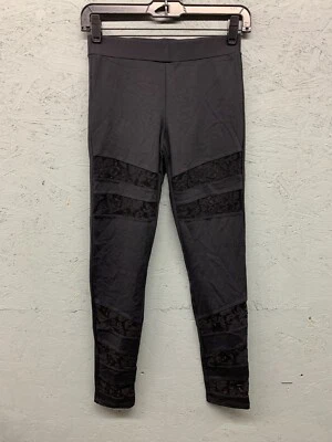 Leggings femininas Bebe PowerKnit pequena preta cintura alta inserção de renda elástica - Imagem 1 de 4