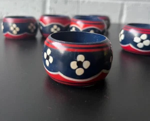 Vintage Wooden Napkin Rings Handpainted India Daisy's Tribal Boho Style set of 8 - Picture 1 of 7
