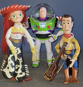 Thinkway Toys Disney Toy Story Figure Lot Jesse Talking Buzz Pull String Woody - Picture 1 of 7