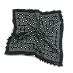 TOM FORD Pocket Square Silk Grey Black Pattern Handkerchief Italy Size 40x40 cm - Picture 1 of 6