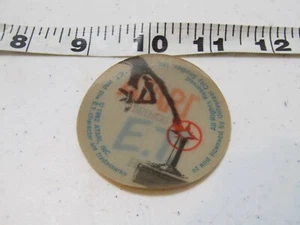 OLD VINTAGE 1982 LENTICULAR E.T. ATARI STICKER USED - Picture 1 of 2