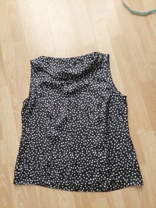 BNWOT Ladies Black Spotted M&Co Sleeveless Cowl Neck Top. Size 16 - Picture 1 of 6