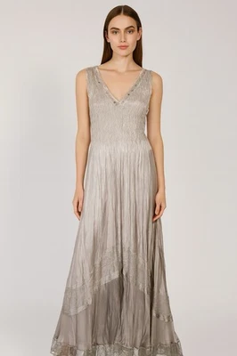 Vestido Komarov Cuentas Talla S - Rosa Ahumado Foto 1 de 4