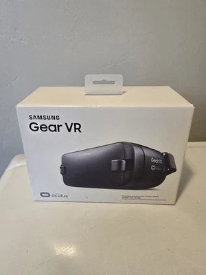 Samsung Gear VR - Image 1 of 3