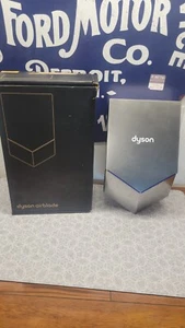 Dyson Airblade V AB12-SN HANDTROCKNER BAD (HU02) NICKEL - Bild 1 von 8