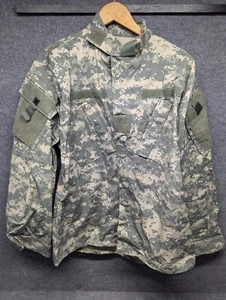 Abrigo uniforme de combate del ejército militar de Estados Unidos ACU MR mediano regular 8415-01-519-8510 - Imagen 1 de 6