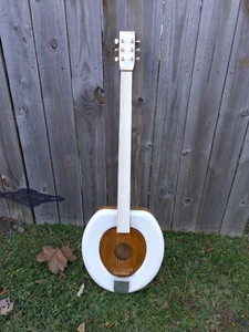 Custom Made Toilet Seat Guitar 6 String Conversation Piece Wall Art Party Favor - Picture 1 of 9
