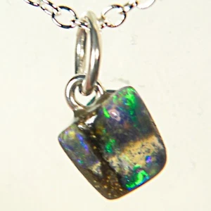 QLD BOULDER OPAL SMALL NECKLACE CHARM 925 STERLING SILVER PENDANT OCA18252 - Picture 1 of 5