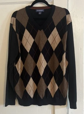 Suéter Argyle Grande Roundtree & Yorke Para Hombre Negro Marrón Diamante 50% Lana Suave Foto 1 de 4