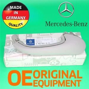 Tirador de puerta interior gris conductor delantero izquierdo para Mercedes-Benz Clase C - Imagen 1 de 12