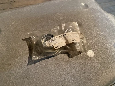 Tuerca de eje genuina BMW 1995-2008 muchos modelos OEM 31211128336 Foto 1 de 2