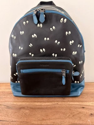 Mochila grande de cuero negro Disney X Coach Blancanieves ojos espeluznantes - F72958 Foto 1 de 4