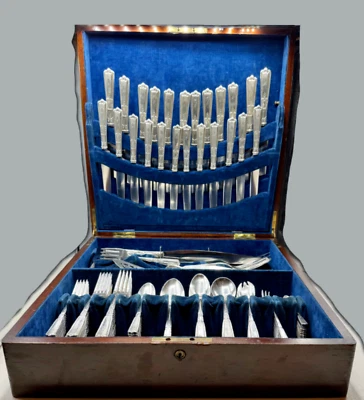 Cubiertos Renaissance by Wallace plata esterlina 1925 155 piezas servicio para 12 Foto 1 de 4