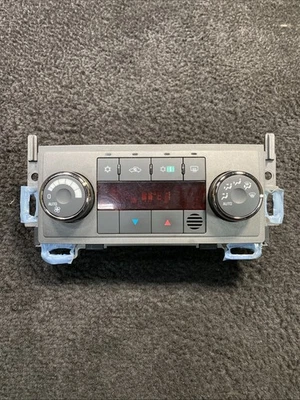 2007-2009 Saturn Aura AC Heat Temperature Climate Control Unit OEM 28103064 - Image 1 of 4
