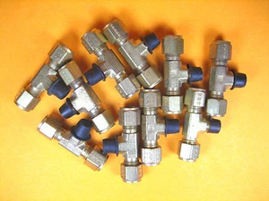 Parker  5/16" Tube x 5/16" Tube x 1/8" Male NPT  Brass Tee - Picture 1 of 1