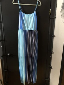 Studio Y women's Large striped blue sundress - Picture 1 of 3