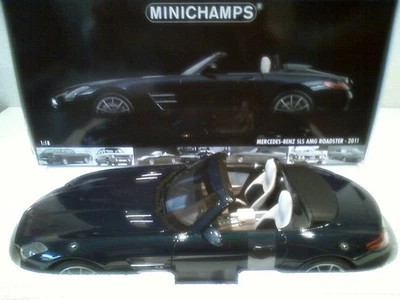 Minichamps 1/18 Mercedes-Benz SLS AMG Roadster blu metallizzato porte... - Immagine 1 di 4