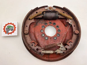 61-71 Dodge Sweptline Dana 44 LH Front Loaded 12 1/8 x 2 Backing Plate W100 W200 - Foto 1 di 8
