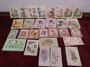 Beautiful Assortment Of 28 Greeting Cards Vintage Paper Ephemera Scrapbook Craft - Picture 1 of 23