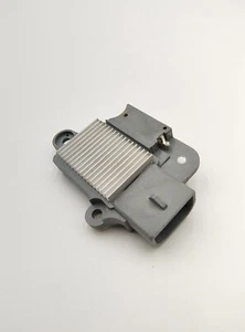 Renard 35-210 Voltage Regulator F796 230-14032 - Picture 1 of 3