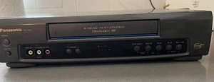 Panasonic VCR VHS Player PV-7451 Blue Line 4-Head Omnivision (No Remote) TESTED - Picture 1 of 7
