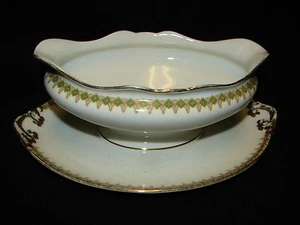 Antique 1891 to 1932 Gue 16 Fine China Gravy Boat by Wn Guerin  Limoges France - Picture 1 of 4