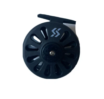 SOUGAYILANG Lightweight Fly Fishing Reel~ 5/6~Clean~Large Arbor In EUC - Image 1 of 3