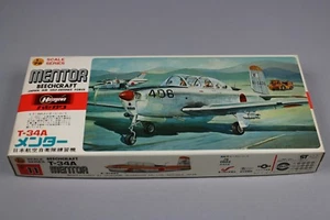 ZF130 Hasegawa 1/72 maquette avion C11 C011:450 mentor beechcraft japan T-34A - Picture 1 of 8