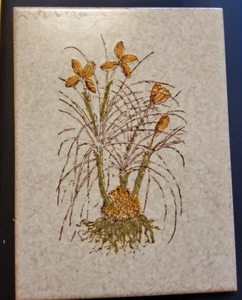 3x Scandiano Re Italian Vintage Antique Ceramic Tiles used beige flowers design - Picture 1 of 3