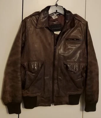 RARE Vintage Saks Fifth Avenue Brown Leather Men Bomber Flight Motorcycle Jacket - Imagem 1 de 4