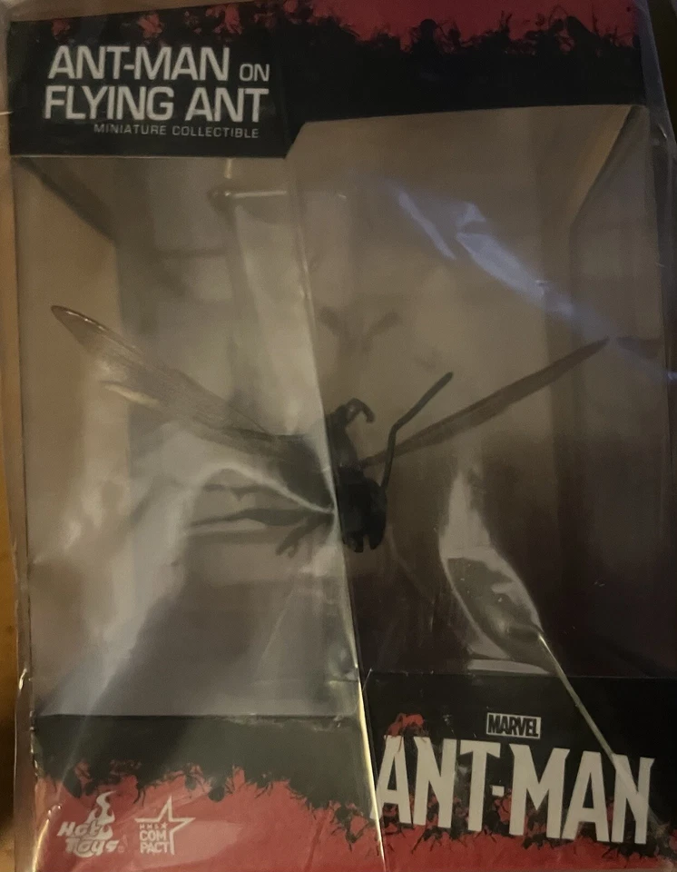 Ant-man Flying on ANT Miniature Collectible Figure Mmsc003 Hot Toys 2015 MIB