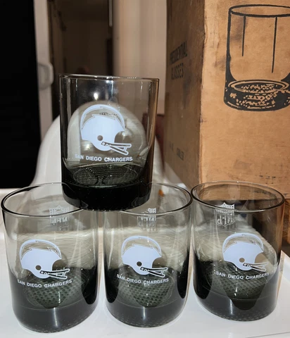Lot 4 NFL San Diego Chargers Smoke Glasses 14 Ounce Mint Condition Cover