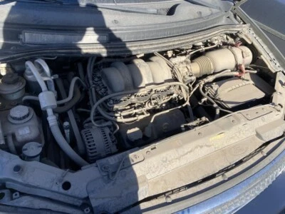 Conjunto de filtro de aire usado se adapta a: Ford Windstar 2002 3,8 grado A Foto 1 de 4