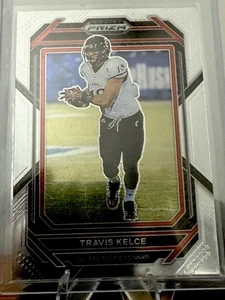 2 tarjetas Travis Kelce - Selecciones del draft de Panini Prizm 2023 - Travis Kelce #95 y Pic2 - Imagen 1 de 2