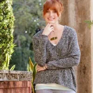 Suéter Pullover Matilda Jane Talla Mediana Maravilloso Vee Marled Cuadrado Recortado Gris - Imagen 1 de 5