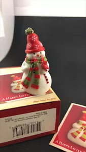 2005 Hallmark Keepsake Ornament A Happy Little Snowman - Picture 1 of 3
