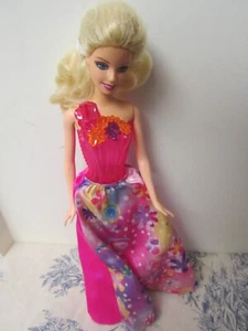 Mattel Barbie und die geheime Tür Prinzessin Alexa Puppe 2013 - Bild 1 von 8