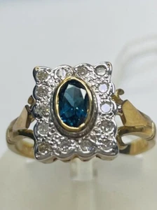 9CT Gold STUNNING VINTAGE BLUE TOPAZ & DIAMOND CLUSTER RING - Picture 1 of 2