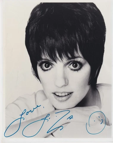 Liza Minnelli signed 8x10 photo In-person JSA Cover
