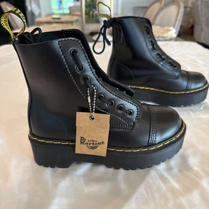 Dr. Martens Air Wair Sinclair Womens Black Polished Smooth Platforms Zip Sz 6L - Picture 1 of 19