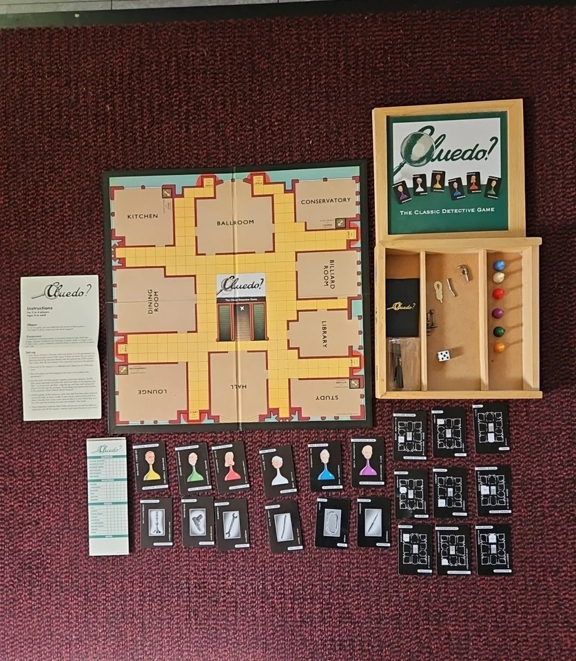 Cludo Board Game Wooden Box Edition Parker Brothers 2003 - Image 1 of 4