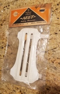 Vintage NEET Archery Accessories Ventilated Arm Guard White - Image 1 of 2
