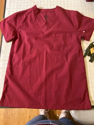 IguanaMed Scrubs Unisex Top Merlot 5450M Size XSmall NWT - Image 1 of 4