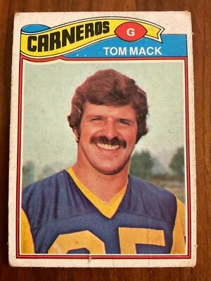 1977 Topps Mexican #265 Tom Mack, L.A. Rams Hall of Famer, short print (SP) - Image 1 of 2