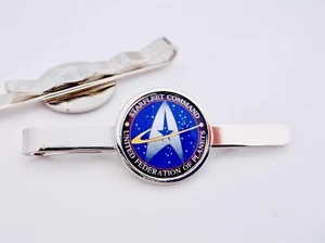 STAR TREK STARFLEET COMMAND BADGE TIE SLIDE TIE GRIP PIN BAR CLIP GIFT - Picture 1 of 4