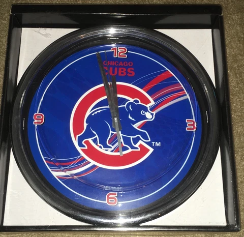 New in Box Chicago Cubs 11.5” Wall Clock Battery Operated Chrome Go Cubs Go !!! Cover