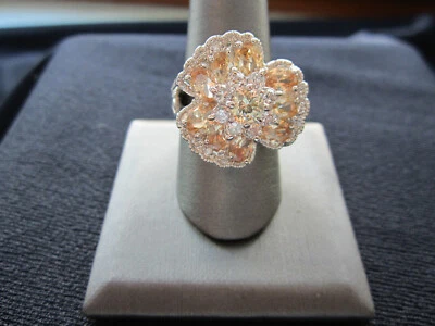 Anel Bling Delight 18 KGE ouro branco design de flor transparente CZ cluster central novo com etiquetas - Imagem 1 de 2