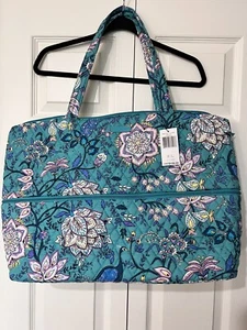 NWT Vera Bradley Expandable Travel Bag Peacock Garden MSRP $109 - Picture 1 of 5