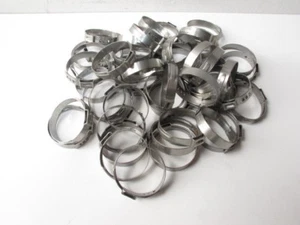 Abrazaderas para orejas pasodas Oetiker 16700042 SS, tamaño: 1-3/16 - 1-5/16" - lote (50) - Imagen 1 de 4