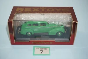 RexToys - Packard Super 8 Berline Services Taxi Checker CAB 1940 - Boxed 1/43 - Picture 1 of 10